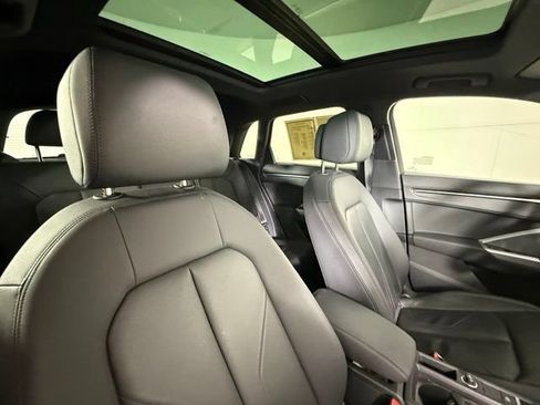 Used 2022 Audi Q3 2.0T Premium AWD/4WD image 26