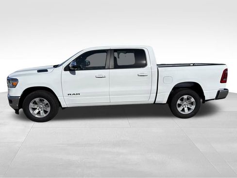 Used 2024 RAM 1500 Laramie AWD/4WD image 3