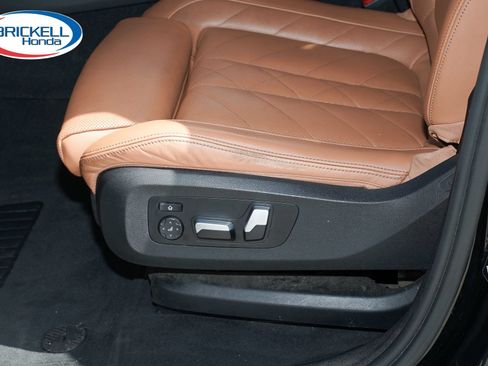 Used 2023 BMW X6 xDrive40i w/ Premium Package AWD/4WD image 31