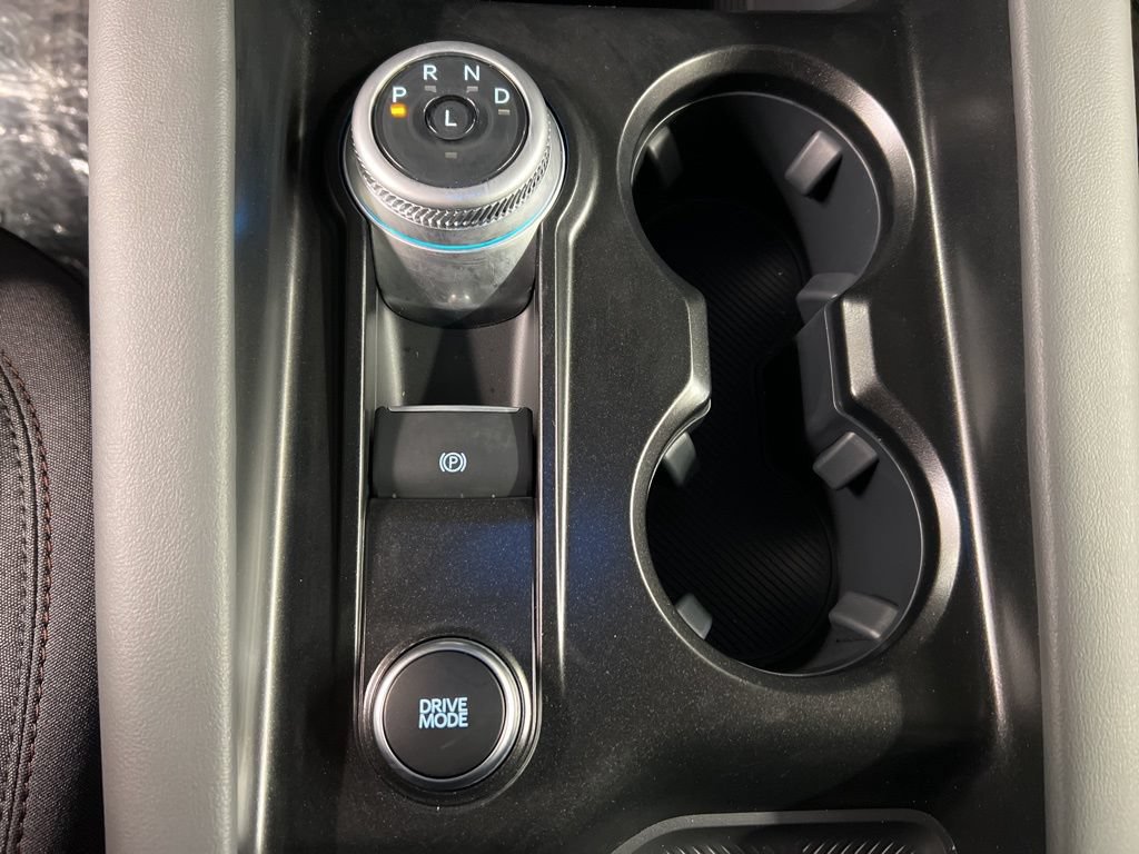 New 2026 Ford Explorer Active AWD/4WD image 17