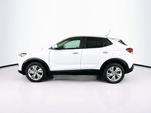 Used 2025 Buick Encore GX Preferred AWD/4WD image 4