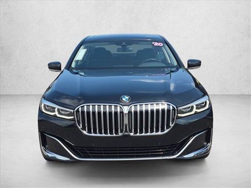 Used 2020 BMW 740i RWD image 2