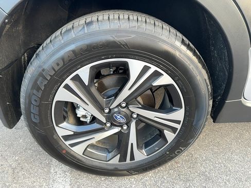 Certified 2025 Subaru Crosstrek 2.0i Premium image 10
