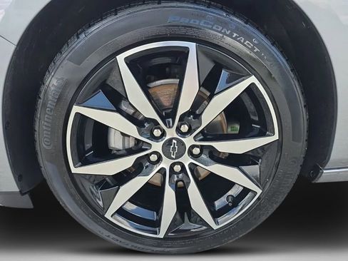 Used 2024 Chevrolet Malibu RS FWD image 11