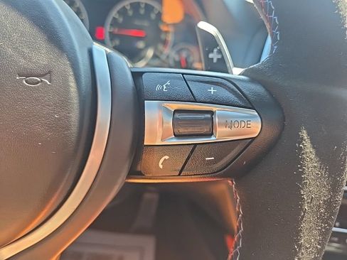 Used 2014 BMW M5 RWD image 15