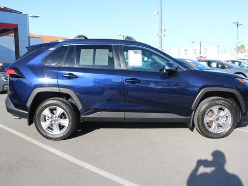 Certified 2025 Toyota RAV4 XLE w/ Convenience Package FWD image 17