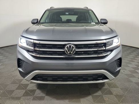 Used 2022 Volkswagen Atlas SE image 2