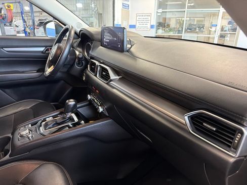 Used 2025 MAZDA CX-5 AWD 2.5 S w/ Preferred Package image 32