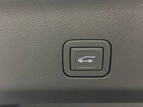 New 2026 Chevrolet Tahoe RST w/ RST Capability Package AWD/4WD image 9