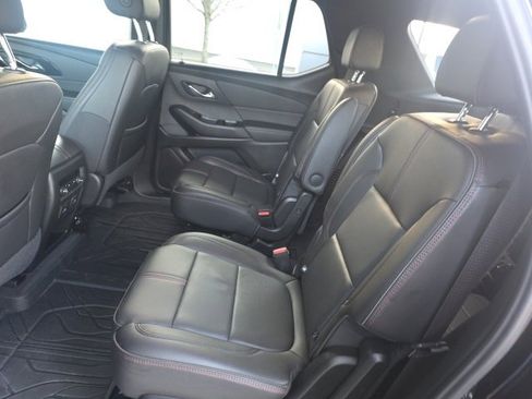 Used 2023 Chevrolet Traverse RS w/ LPO, Floor Liner Package image 22