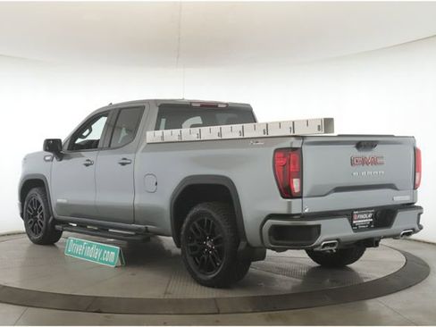 Used 2024 GMC Sierra 1500 Elevation image 8