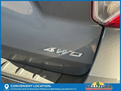 Used 2023 Ford Explorer XLT w/ Equipment Group 202A AWD/4WD image 11