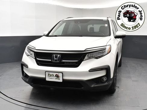 Used 2021 Honda Pilot Black Edition image 2