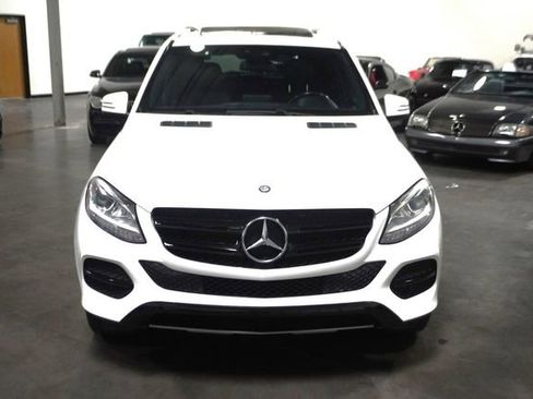 Used 2016 Mercedes-Benz GLE 350 image 2