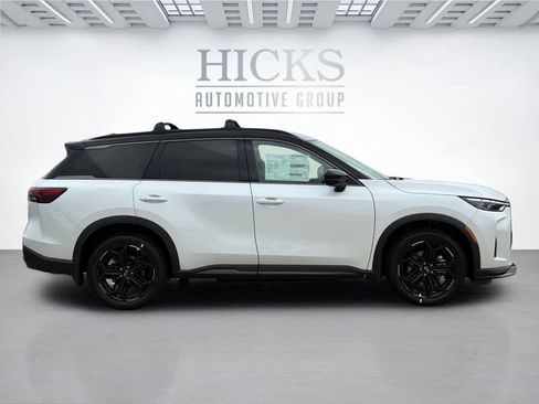 New 2026 INFINITI QX60 Sport w/ Dark Cargo Package AWD/4WD image 4