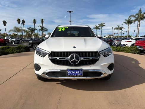 Used 2024 Mercedes-Benz GLC 300 image 2