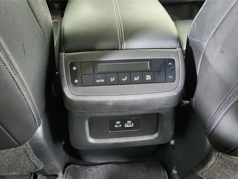 Certified 2024 Nissan Pathfinder SL image 20