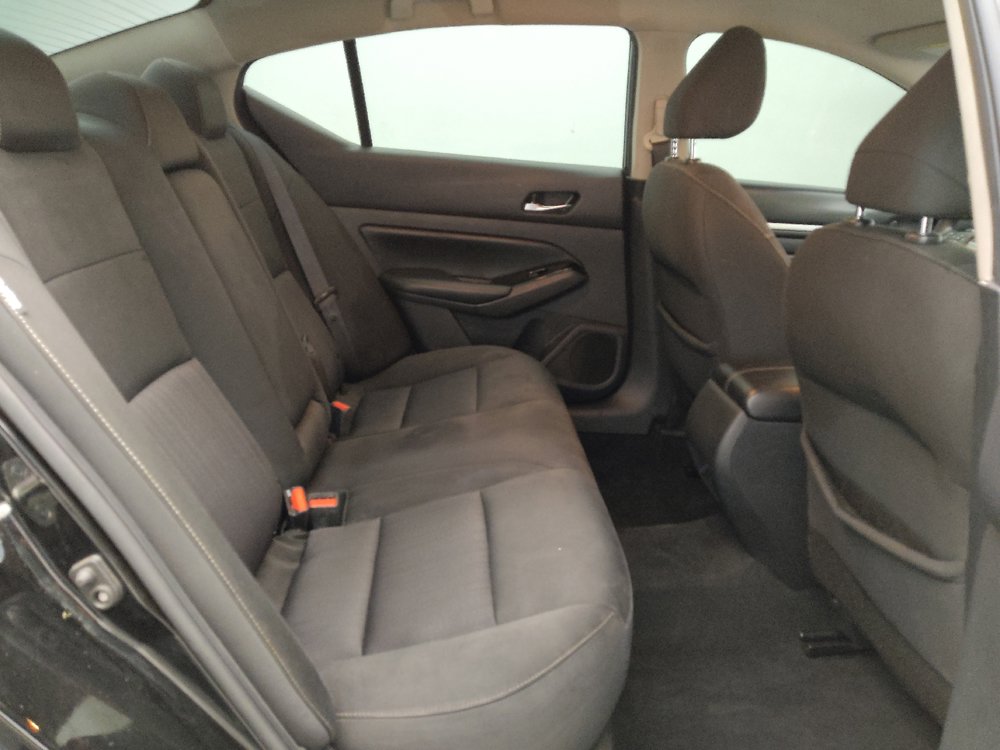 Used 2021 Nissan Altima 2.5 SV FWD image 19