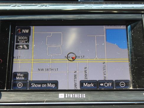 Used 2013 Toyota Avalon Limited FWD image 20