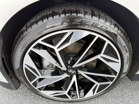 Used 2023 Hyundai Ioniq 6 SEL w/ Cargo Package RWD image 11