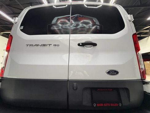 Used 2018 Ford Transit 150 XL RWD image 12