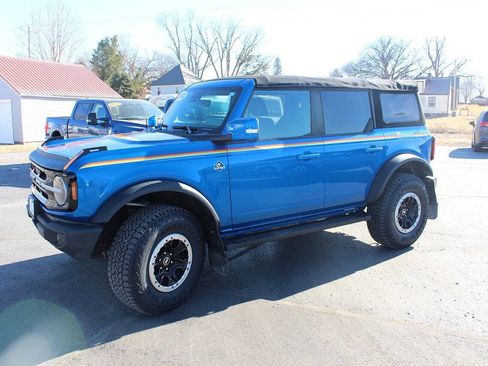 Used 2022 Ford Bronco Outer Banks w/ Sasquatch Package image 1