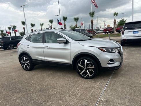 Used 2022 Nissan Rogue Sport SL image 7