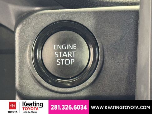 Certified 2025 Toyota Tacoma SR AWD/4WD image 31