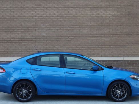 Used 2015 Dodge Dart SE w/ Convenience Group FWD image 2
