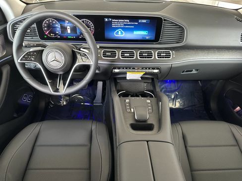 New 2026 Mercedes-Benz GLE 450e 4MATIC image 3