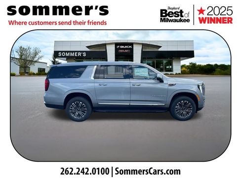 New 2026 GMC Yukon XL Elevation w/ Elevation Premium Package AWD/4WD image 8