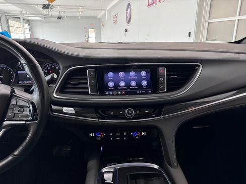 Certified 2023 Buick Enclave Essence w/ Experience Buick Package image 17