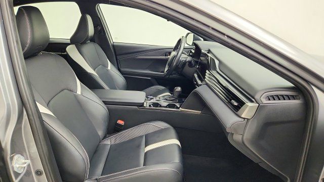 Used 2025 Toyota Camry SE FWD image 22