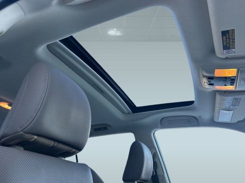 Certified 2021 Lexus GX 460 Premium w/ Premium Package image 16