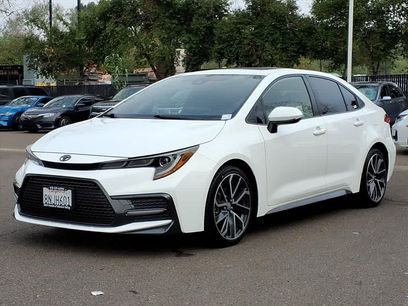 Used 2020 Toyota Corolla SE w/ SE Premium Package