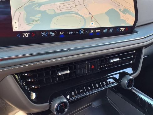 New 2026 Chevrolet Suburban Premier w/ Sun And Tow Package image 20