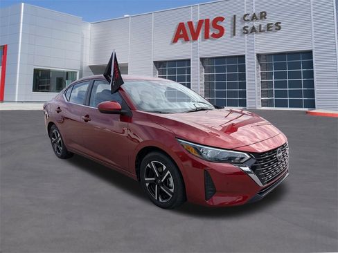 Used 2024 Nissan Sentra SV image 3