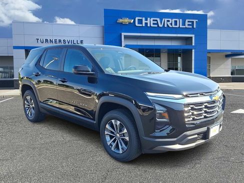 New 2027 Chevrolet Equinox LT w/ Convenience Package II FWD image 2