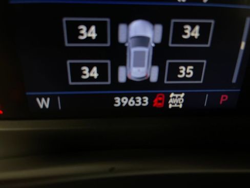 Used 2019 Cadillac XT4 Sport image 17