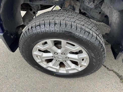 Used 2016 Nissan Titan SL image 41