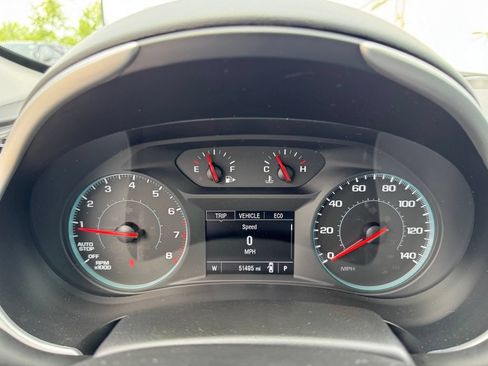 Used 2022 Chevrolet Malibu LT FWD image 14