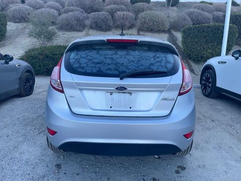 Used 2014 Ford Fiesta SE FWD image 7