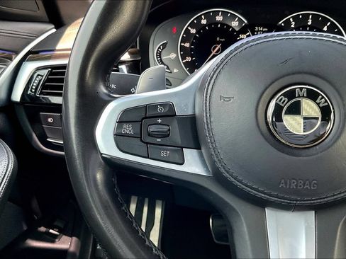 Used 2018 BMW 540i RWD image 11
