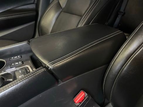 Used 2022 Nissan Maxima SV w/ Floor Mat Group FWD image 26
