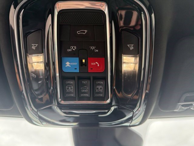Used 2023 Jeep Grand Cherokee L Summit AWD/4WD image 20