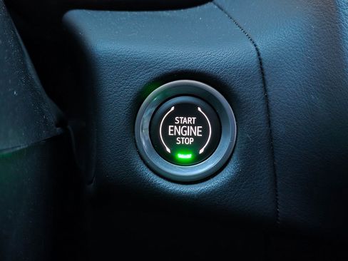 Used 2022 GMC Yukon AT4 w/ Max Trailering Package image 19