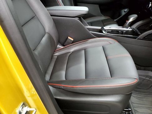 Used 2024 Chevrolet TrailBlazer RS w/ Convenience Package image 20