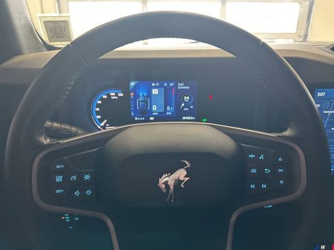 Used 2024 Ford Bronco Big Bend image 10