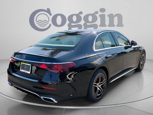 Used 2026 Mercedes-Benz E 350 Sedan w/ Winter Package image 3