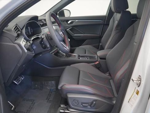 New 2025 Audi Q3 2.0T Premium Plus image 6